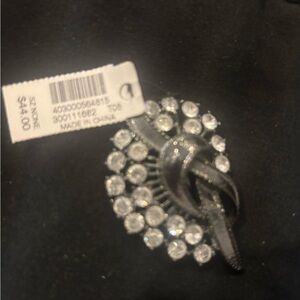 Elegant Rhinestone Brooch